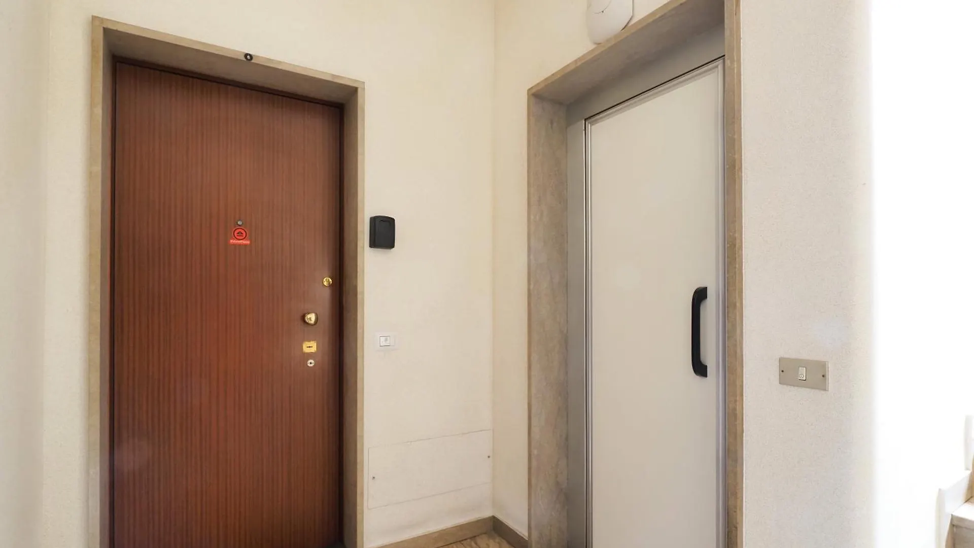 Primopiano - Riva Di Trento Apartment Milan